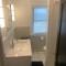 Beautifully remodeled house 1.5 miles from falls. - Niagara Falls