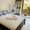 Beachfront Studio-Waves & Wanderlust Haven