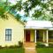Aunt Hatties Farmhouse