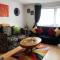 Dundee City Waterfront, 2 Bedroom 2 Bathroom Apartment - Parking and WIFI, short walk to V and A, Bus & Train Stations