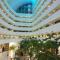 Aston Cirebon Hotel and Convention Center - 井里汶