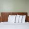 Ramada by Wyndham Altamonte Springs Near I-4