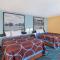 Super 8 by Wyndham Somerset