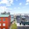Venture Vacation-MainStreet apartment with free parking on premises - Reykjavik