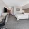 La Quinta Inn & Suites by Wyndham Jackson-Cape Girardeau