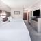 La Quinta Inn & Suites by Wyndham Jackson-Cape Girardeau