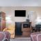 Super 8 by Wyndham Joliet