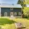 Pet-Friendly Michigan Getaway with Porch and Kayaks! - Ontonagon