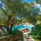 Eleonas Holiday Houses