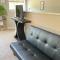 Townhouse in Uptown King Bed-Wi-Fi-Free Parking-Pool