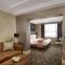 100 Queen’s Gate Hotel London, Curio Collection by Hilton - Londres