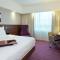 Hampton by Hilton London Gatwick Airport - Горлі