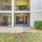 Anna Maria Island Runaway Tropical Dream-One Minute Walk To The Beach-Heated Pool