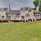 Deck and Pool Access Lake Harmony Home! - Lake Harmony