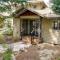 Resort-Style Klamath Falls Home, Golf Course View!