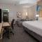 Courtyard by Marriott Bentonville - Bentonville