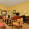 Courtyard by Marriott Bentonville - Bentonville