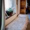 Chalet in pietra e legno con caminetto - Inverso Pinasca