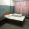 HOTEL TRILOK