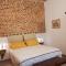 Dimora Boezio7, cozy and charming place in center with private parking