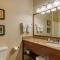 Comfort Inn & Suites Barnesville - Frackville