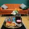 Stylish townhouse-Sleeps 9-Free parking