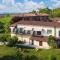 Il Cortile Suites