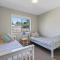 Central Town-house For Six by Ready Set Stay