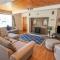 Hillside Lodge