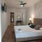 Hostal GARDEN ROUS
