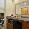 Hampton Inn & Suites Birmingham Airport Area - Birmingham