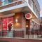 Hilton Garden Inn Nashville Downtown Convention Center