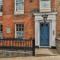 Paradise Square Remodelled 18th Century Ground Floor