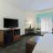 Hampton Inn & Suites Wheeling - The Highlands