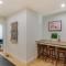 Beautiful & Stylish 2 BDR Hosted By StayRafa (1F) - Филадельфия