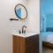 Beautiful & Stylish 2 BDR Hosted By StayRafa (1F)