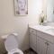 Madronas Cottage B- Fully fenced and pet friendly