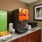 Hampton Inn & Suites Syracuse/Carrier Circle - East Syracuse