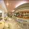 Hostal Adelino