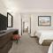 Embassy Suites by Hilton Chicago North Shore Deerfield - Deerfield