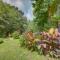 Charming Rusk Guest Cabin with Shared Yard - Rusk