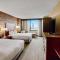 DoubleTree by Hilton Hotel & Suites Houston by the Galleria