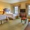 Hampton Inn & Suites Savannah Historic District - Savannah