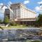 Juniper Hotel Cupertino, Curio Collection by Hilton