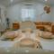 East Downtown Desert Chic Casita-Hot Tub-Pet Friendly-No Pet Fees! - Альбукерке