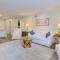 Walk to Pier and Golf Heart of Harbour Town Condo - 希尔顿黑德岛