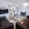 213 Fully Furnished 1BR Suite-Outdoor Pool