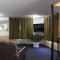 East Grand Inn