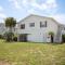 Footprints In The Sand by Oak Island Accommodations - أوك آيلاند