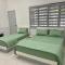 Kiri Kanan Bukit Homestay Kuala Kubu Bahru 左林右舍